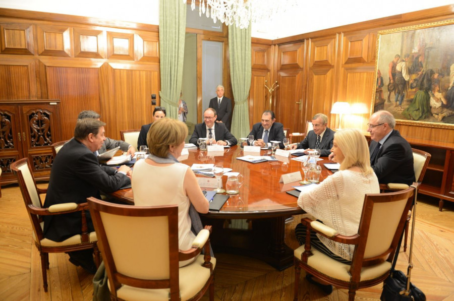 Conxemar entregó al ministro de Pesca el Informe Económico 2018 y abordó los temas más fundamentales para el sector.