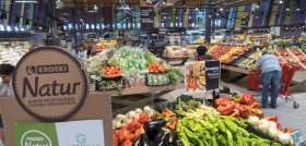 Eroski ha aumentado la oferta de frescos de su marca Eroski Natur en las gamas de fruta y hortalizas, carne y pescado y ha incorporado nuevas categorías de producto como los huevos.