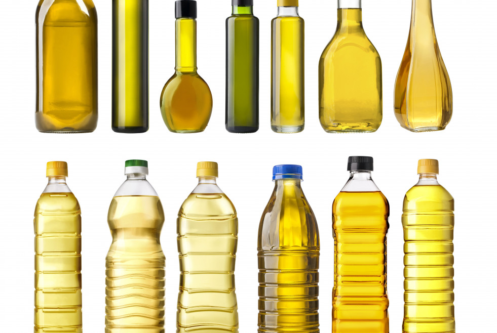 Con unos precios por encima de los cuatro euros por litro, el consumo de aceite de oliva continúa descendiendo, marcando una reducción en el volumen de ventas en los últimos seis años del -21,5%.