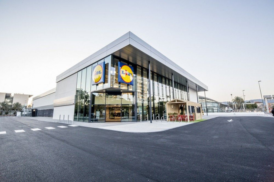 Los nuevos establecimientos de Lidl disponen de salas de ventas en torno a 1.000 y 1.500 metros cuadrados.