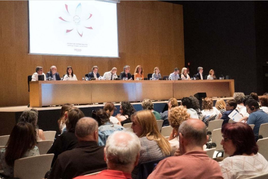 En el encuentro se dieron cita 500 socios delegados representantes de los socios trabajadores y socios consumidores.