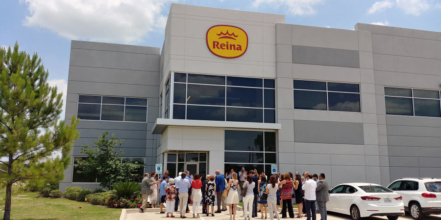 Cinco años después de su salto a Estados Unidos, Reina Meals se traslada a una nueva fábrica en Houston (Texas).