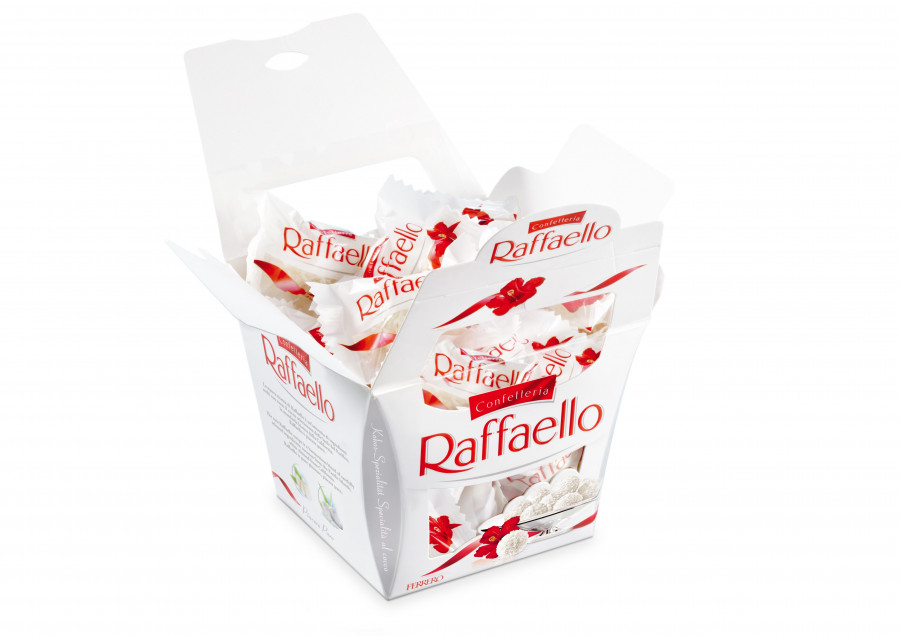 Raffaello, la nueva especialidad del grupo Ferrero va a estar en los lineales todo el año.