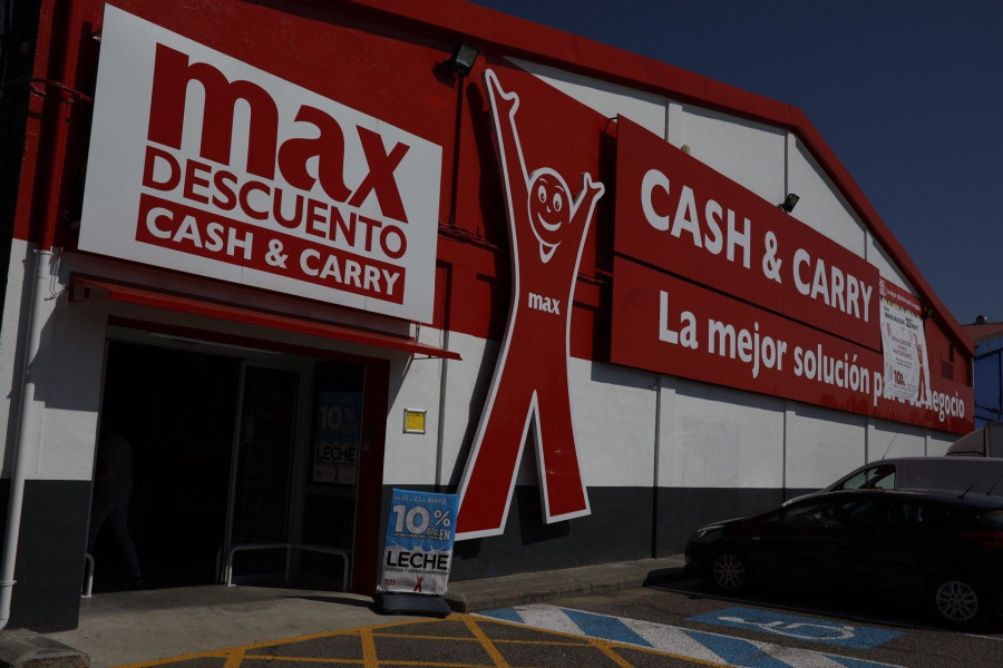 El Max Descuento de Zamora (en la imagen), de más de 1.300 metros cuadrados de superficie de ventas, cuenta con ocho empleados.