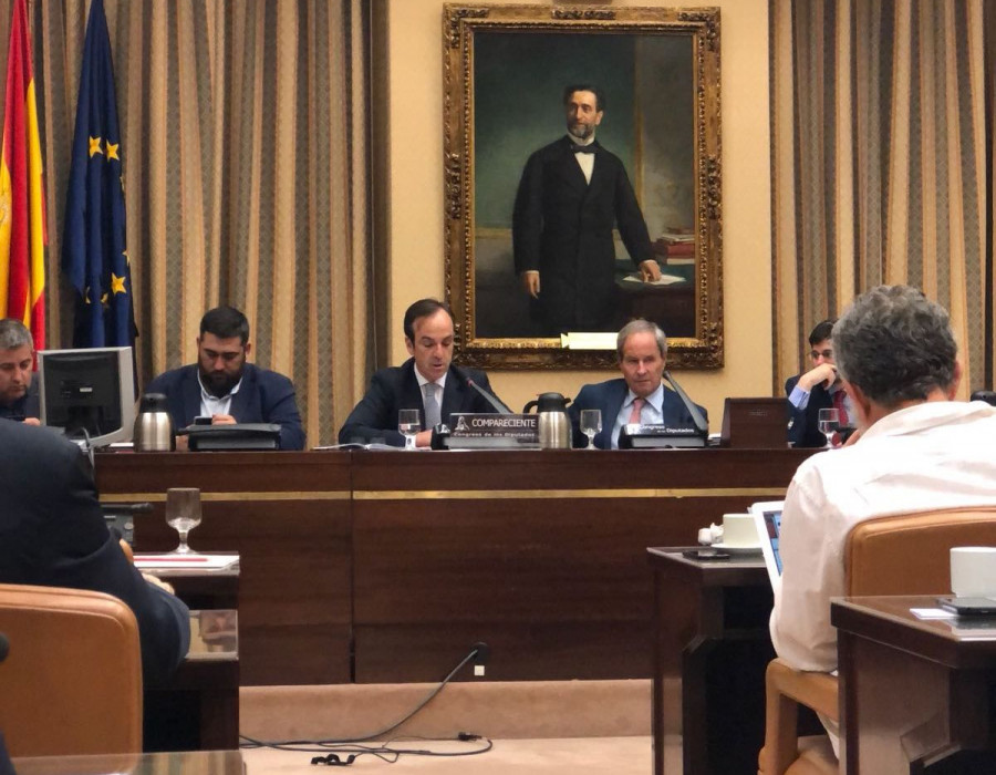 Durante su comparecencia, el director general de Fiab, Mauricio García de Quevedo, defendió la Unidad de Mercado y demandó contundencia con Estados Unidos y su política arancelaria.