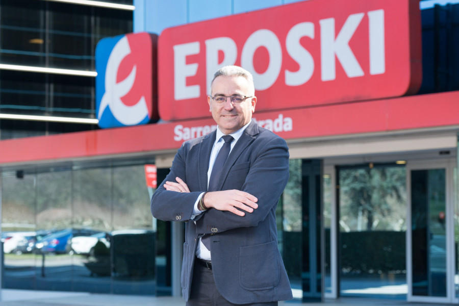 Alberto Madariaga (en la imagen) cuenta con una experiencia de 20 años en el sector de la logística desarrollada en Eroski.
