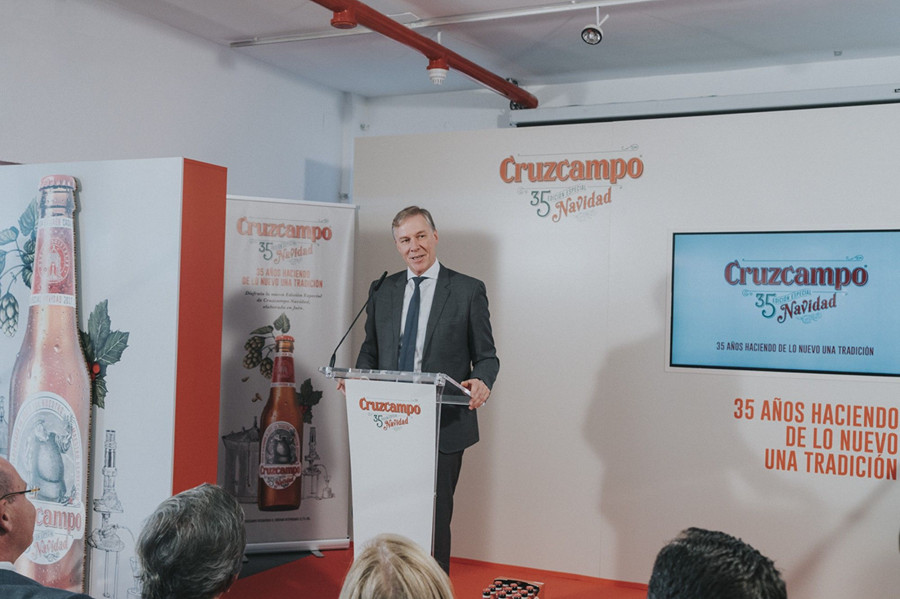 Richard Weissend, presidente de Heineken España, durante el acto de presentación de Cruzcampo Navidad 2017.