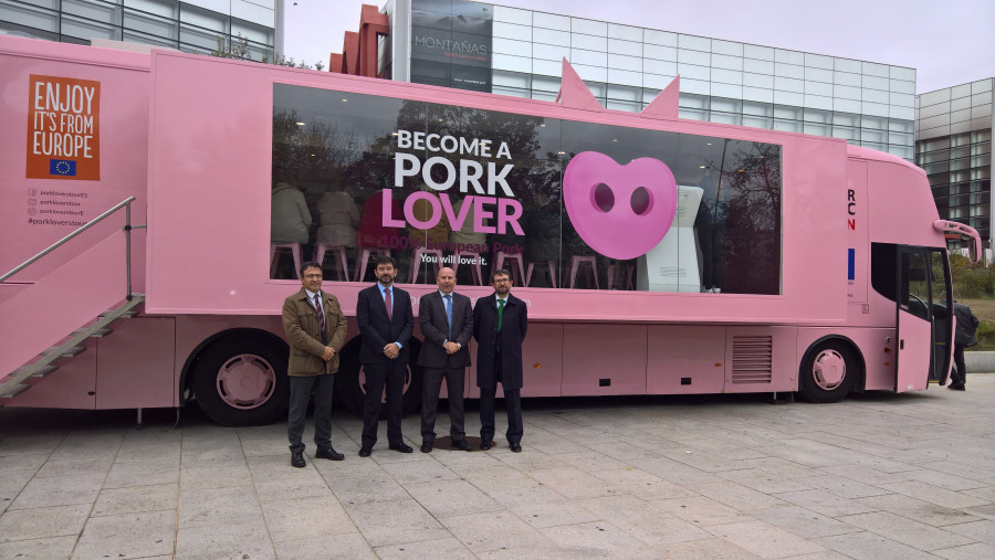 La Interprofesional de Porcino de Capa Blanca presenta la iniciativa “Pork Lovers Tour” para promocionar a través de un road show nacional el sector cárnico español.