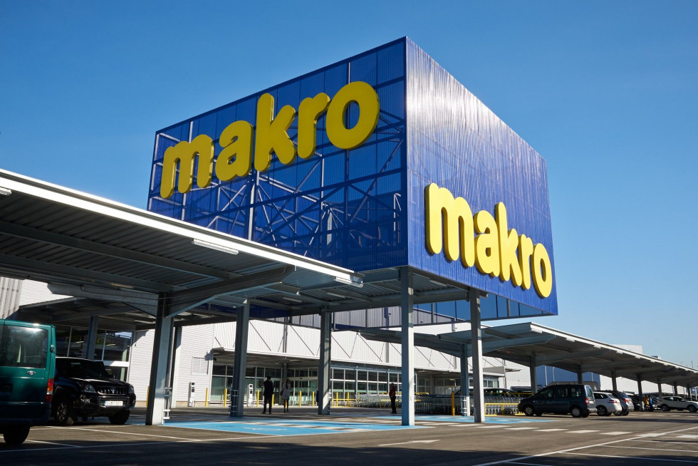 El nuevo Makro Zona Franca ha supuesto una inversión global de 10,5 millones de euros.