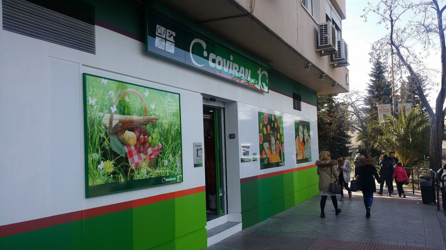 La enseña cuenta con 344 supermercados en la provincia de Granada
