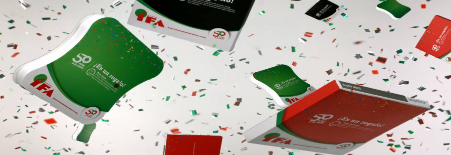 Como primera celebración, la red nacional de supermercados del grupo ha repartido 8.000 premios directos entre sus clientes.