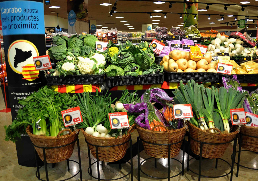 El incremento del 10% tanto en productos como también en número de productores enriquece la oferta de proximidad en los supermercados Caprabo