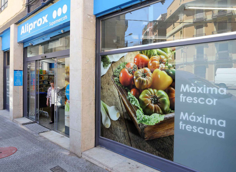 En la imagen, el nuevo supermercado Aliprox de Barcelona, situado en el número 76 de Travessera de Dalt.