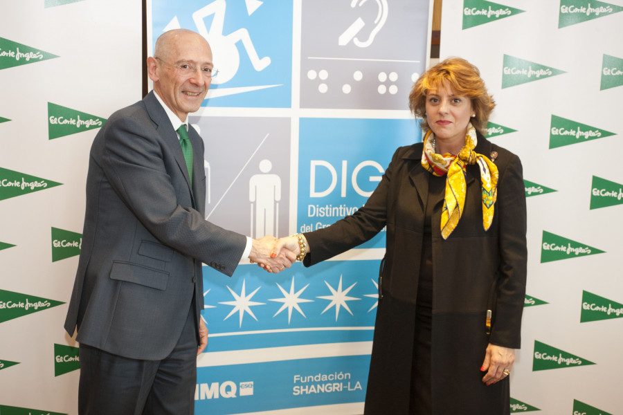 Bernardo Cruza, responsable de RSE de El Corte Inglés, y Esther Bienes, Directora de la Fundación Shangri-la.