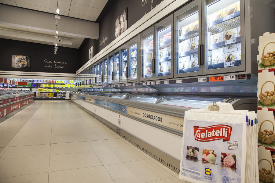 El nuevo establecimiento mejora considerablemente la oferta de Lidl en Rojales. La sala de ventas se ha incrementado en más de 300 metros cuadrados respecto a la anterior, hasta superar los 1.400.