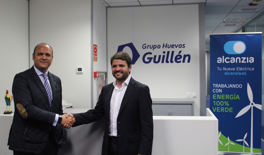 La empresa avícola dota a sus centros de producción de energías renovables en su apuesta por fomentar la gestión ambiental y la sostenibilidad.