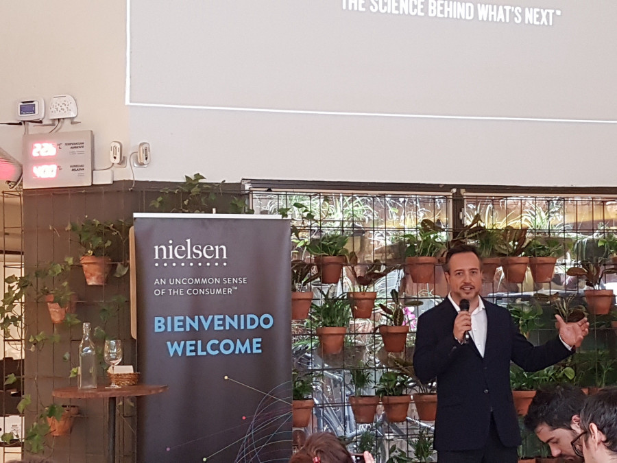 Gustavo Núñez, director general de Nielsen en Iberia, durante la presentación del informe en Madrid.