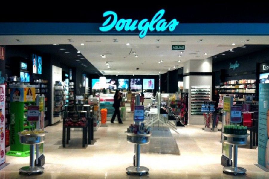 El objetivo de Douglas es integrar las tiendas digitales y el negocio convencional.