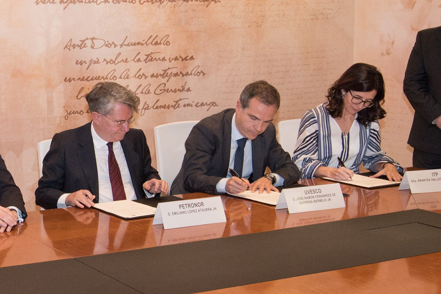 El acuerdo ha sido firmado en Vitoria por el lehendakari Iñigo Urkullu y el director general de BM Supermercados, José Ramón Fernández de Barrena.