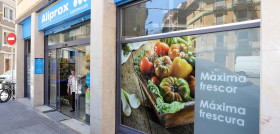 Aliprox es un modelo de tienda franquiciada que se adapta bien en espacios pequeños.
