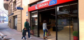 Vitoria suma el segundo supermercado de estas características, tras la apertura del primero el pasado septiembre en la calle Libertad.