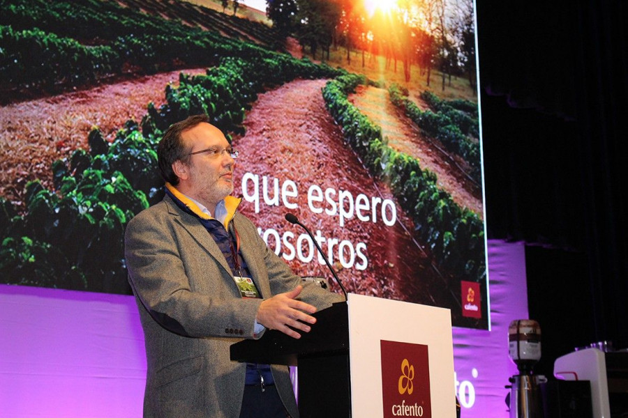Durante la convención, Carlos Manuel Rodríguez Peláez hizo balance del ejercicio 2016 y desgranó las claves para continuar con su expansión en este nuevo año.