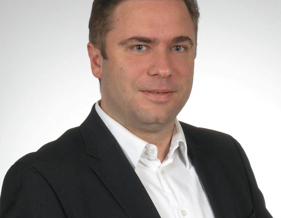 Cegielski centrará principalmente su actividad en el lanzamiento de la red  en Polonia y en su desarrollo a largo plazo en el mercado del país.