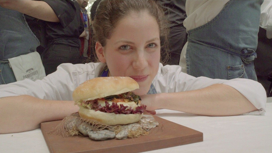 La ganadora ha sido elegida por algunos de los más prestigiosos restauradores del país como Elena Arzak, Javier Estévez, Paco Quirós y Sandro Silvia.