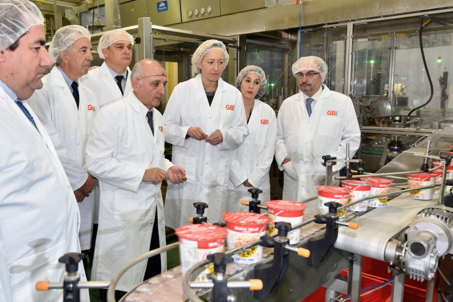 La planta de Ballobar producirá diariamente más de 90.000 unidades de Yatekomo World Tour para el mercado español e italiano.