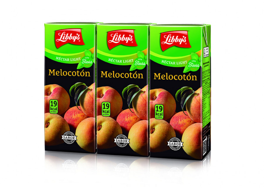 Néctar Light con Stevia se presenta en el envase Tetra Brik Aseptic Slim de Tetra Pak en formato individual con pajita.