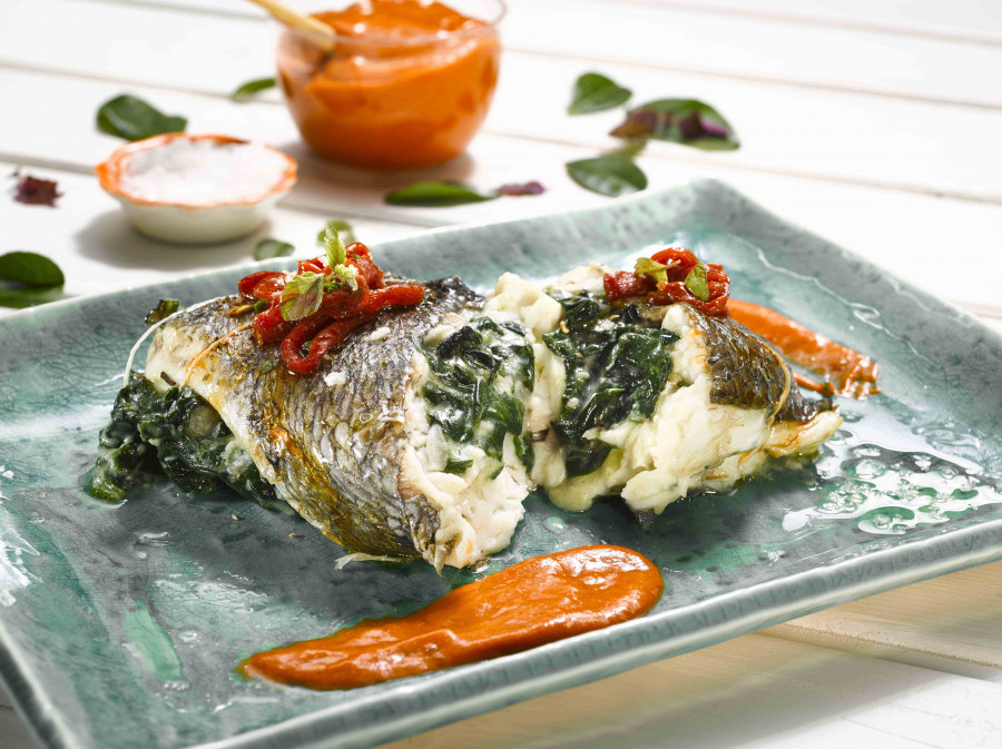 Corvina Rex Frescamar es la primera marca de pescado nacional, nacida del ámbito privado y no alusiva a su origen.