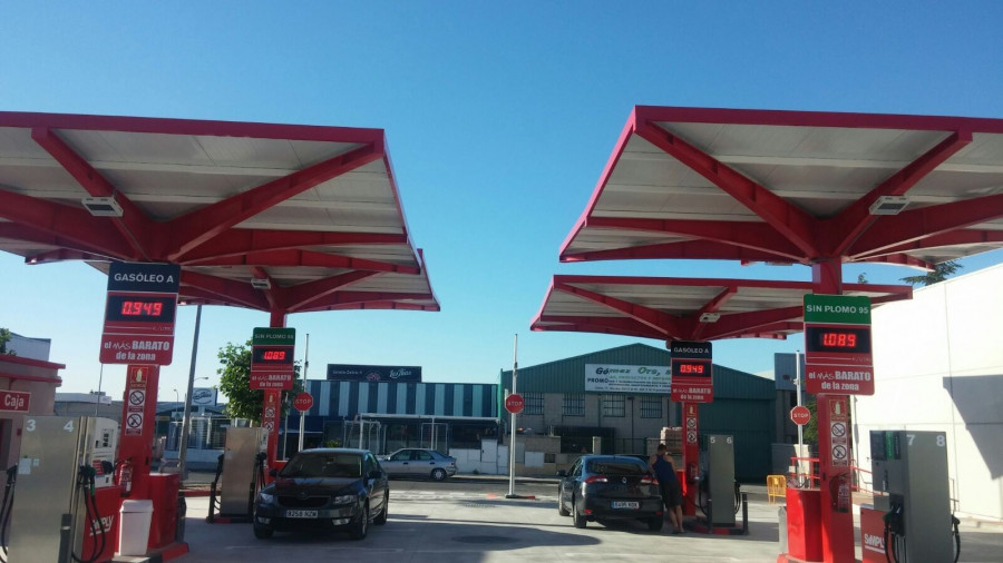 Esta estación de servicio ha supuesto una inversión de 450.000 euros.