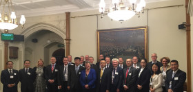 Los representantes del MOFCOM y de CAITEC junto a directivos de empresas europeas.