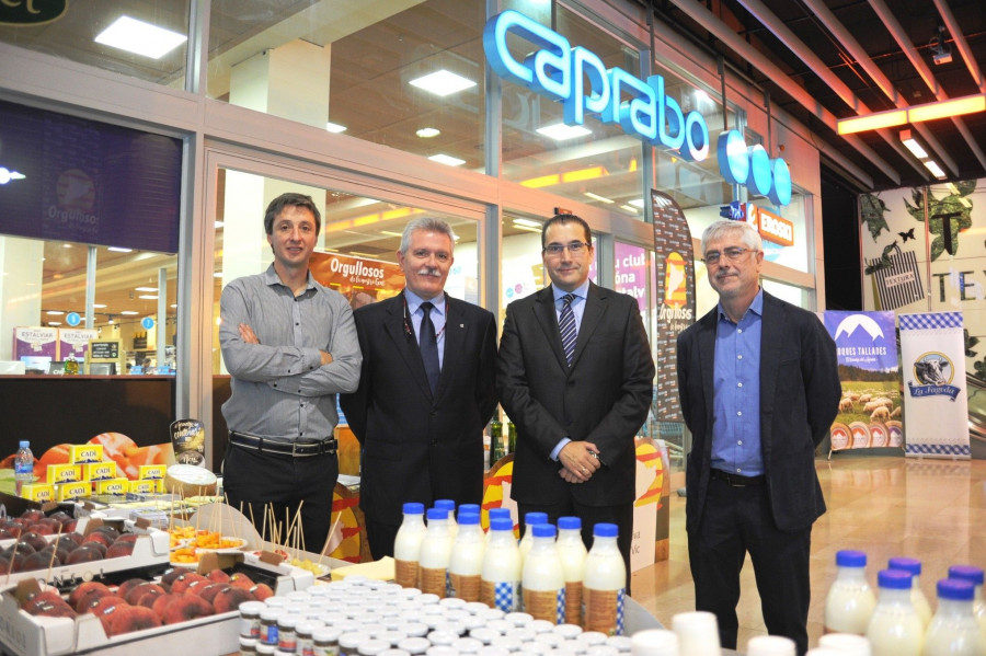 La I Feria Caprabo de Productos de Proximidad de Barcelona se ha celebrado en el supermercado Caprabo del Centro Comercial Lilla Diagonal.