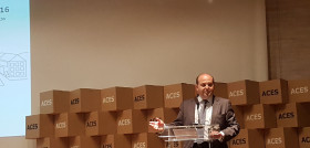 Aurelio del Pino, presidente de Aces, durante su intervención en la jornada empresarial.