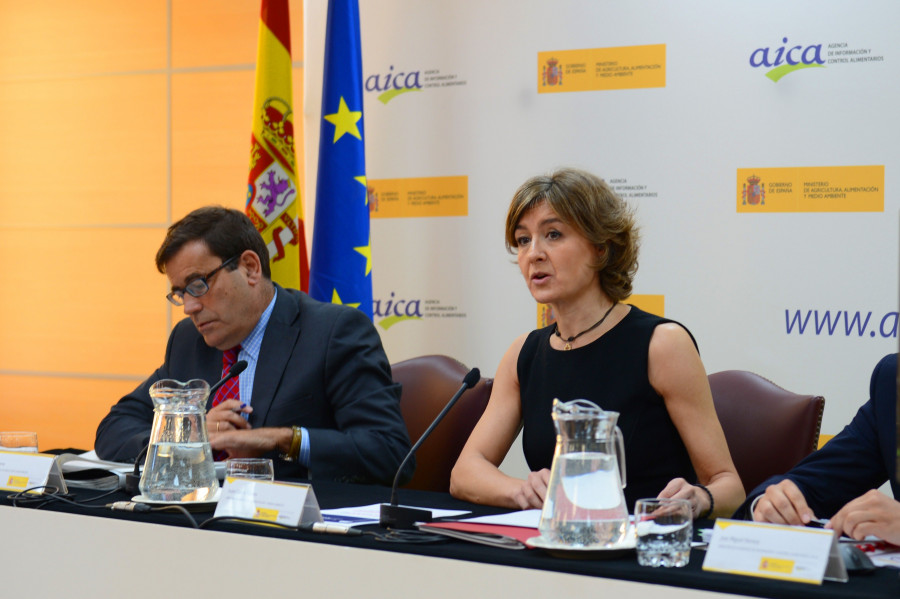 La ministra de Agricultura ha dado también a conocer el informe sobre la aplicación de normativas reguladoras de las relaciones comerciales en la cadena agroalimentaria en países europeos.