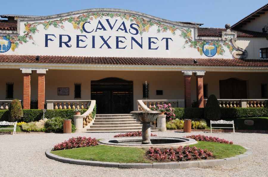 Esta tráfico sucedo deja el futuro de Freixenet en el aire, al menos unos días.