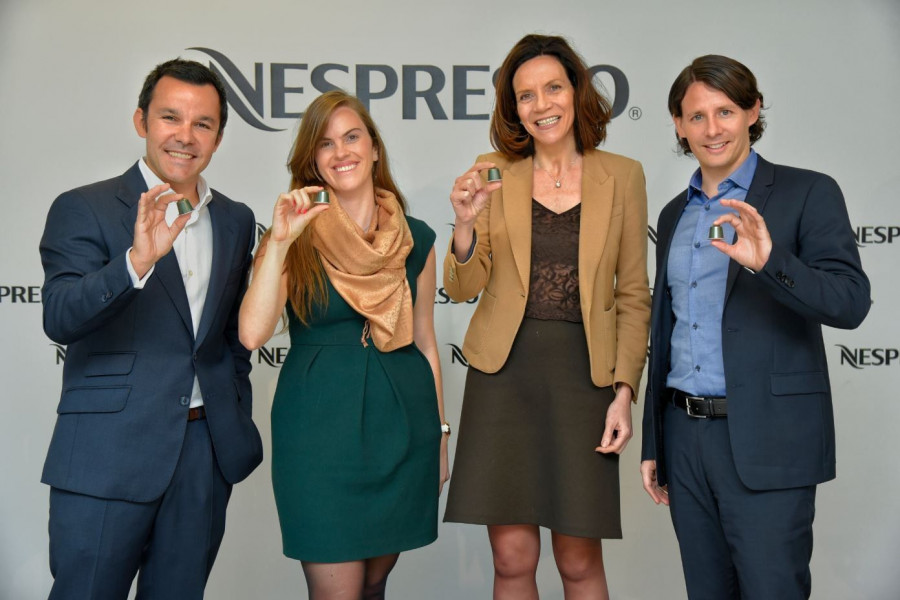Jaime de la Rica, Susana Robledo, Mercedes Tallo y Simon Aebi, presentando The Positive Cup.