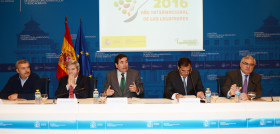 El secretario general de Agricultura y Alimentación, Carlos Cabanas, destaca la importancia de las legumbres en la dieta mediterránea.