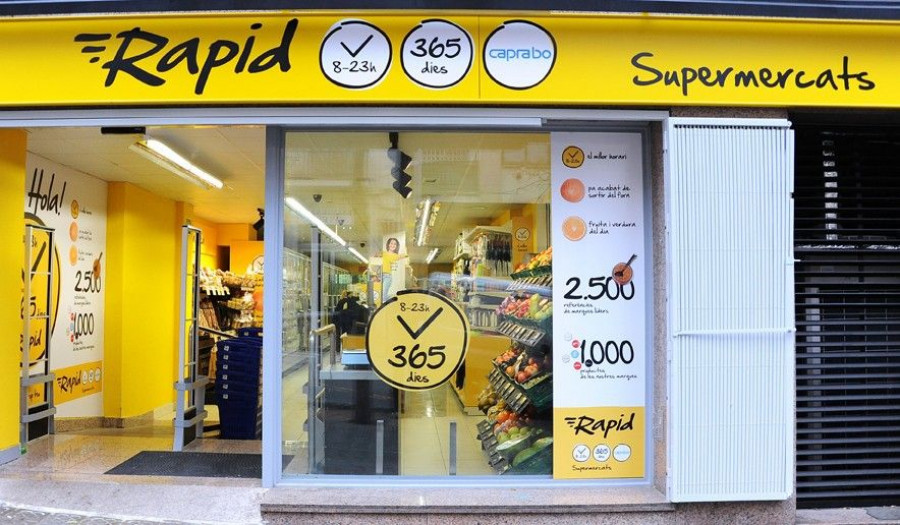 Es el quinto supermercado que Caprabo abre en régimen de franquicia con la enseña Rapid.
