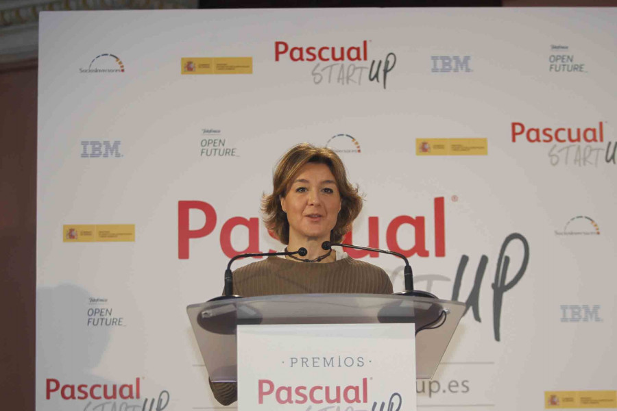 La ministra en funciones del Ministerio de Agricultura, Alimentación y Medio Ambiente (Magrama), Isabel García Tejerina, ha inaugurado la presentación de los Premios Pascual Startup.