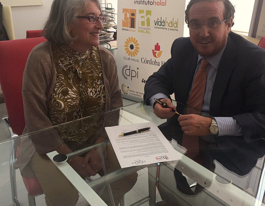 Pedro Martín Molina, socio fundador de Leyco Group Corporate, e Isabel Romero, directora del Instituto Halal.