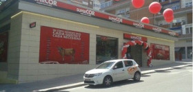 Imagen del Supercor de Amado Nervo 8 (Madrid), el día de su inauguración.