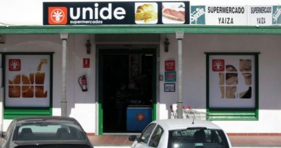 Ambos establecimientos disponen de una amplia oferta de marca propia Unide y marca fabricante.