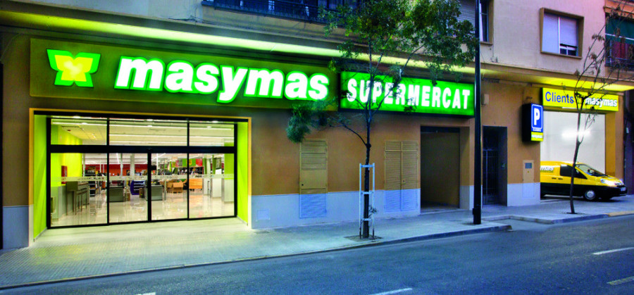 El establecimiento cuenta con una superficie total de 2.400 m2.