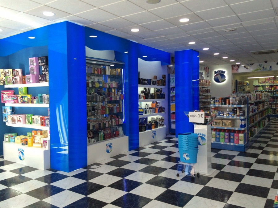 Las personas interesadas en montar una franquicia de Arcas deben disponer de un local de al menos 140 m2.