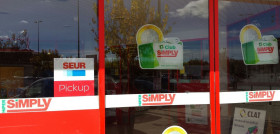 El servicio Pickup de Seur en un supermercado Simply.