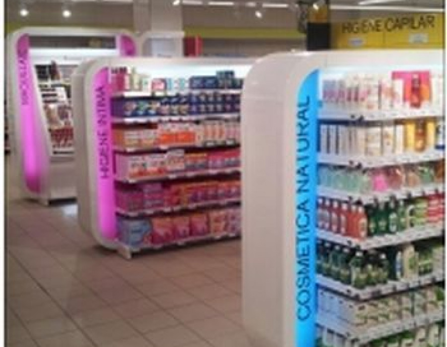 Como novedad en los establecimientos de la zona, dispondrá de una perfumería asistida de 150 m2.