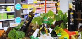 La compañía ha introducido en sus supermercados más de 1.500 referencias de más de 224 pequeños productores y 26 cooperativas agrarias de Catalunya.