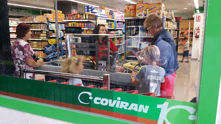 El supermercado de proximidad cuenta con una sala de ventas de 150 m2.